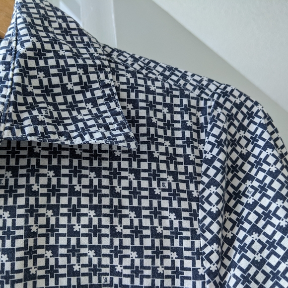 Cotton Blue and White Printed Dress. Pockets! Small. - Picture 5 of 12